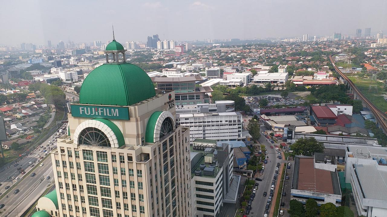 The Garden Apartment At Kuala Lumpur Petaling Jaya Buitenkant foto